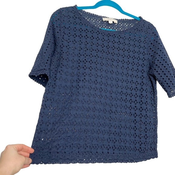 LOFT Navy Blue Geometric Eyelet Boxy Fit Short Sleeve Blouse - Picture 4 of 10